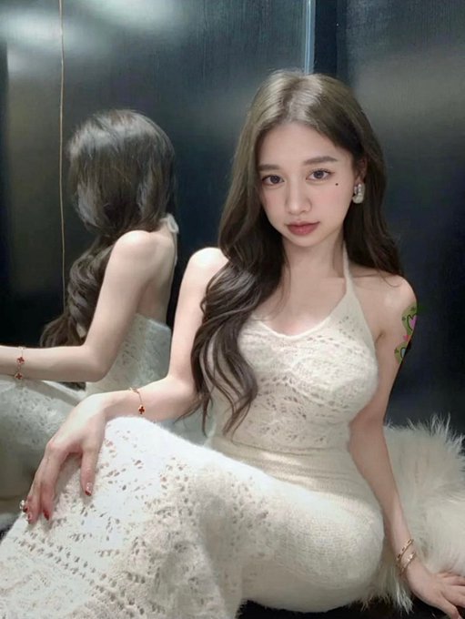Daisybaby🇹🇼TW - 微醺的夜晚🥵 https://t.co/aEbxCcGUZt