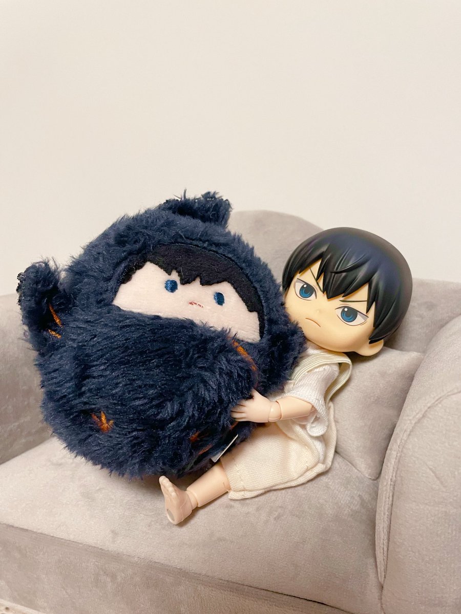 tonitonui's tweet photo. ねぇ…😭💕ドール化したら、めっちゃかわいい…！！
でっかいぬいぐるみ買ってもらった子供だよ！とびおちゃん…🥹
とりあえずうちにあるセリアの服着せた☺️
ゆるゆるだから余計に子供感
かわいい〜💕 https://t.co/qByDEOlZxc
