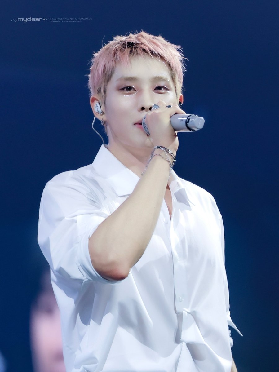 mydearxee's tweet photo. 260626 MyK festa 마케페
👀✨
#기호 #피원하모니 #KEEHO #P1Harmony https://t.co/5yfF6NzSCM