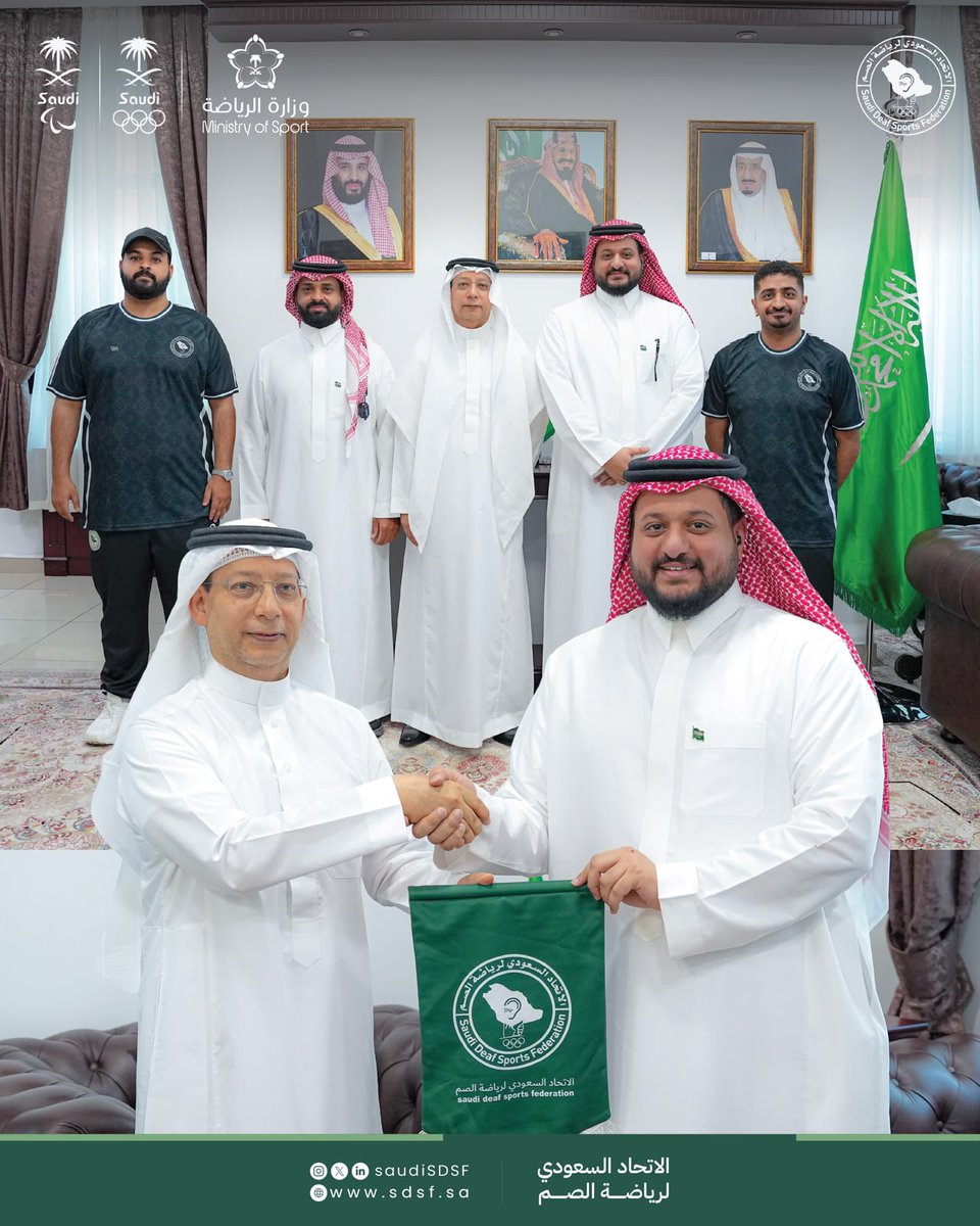 SaudiSDSF's tweet photo. جانب من زيارة بعثة المنتخب الوطني السعودي للصم إلى سفارة المملكة العربية السعودية في جمهورية قرغيزستان، وذلك قبل انطلاق منافسات بطولة آسيا لكرة قدم الصالات للصم. 🇸🇦

#بطولة_آسيا_لكرة_قدم_الصالات_للصم https://t.co/gK7wItWGWc