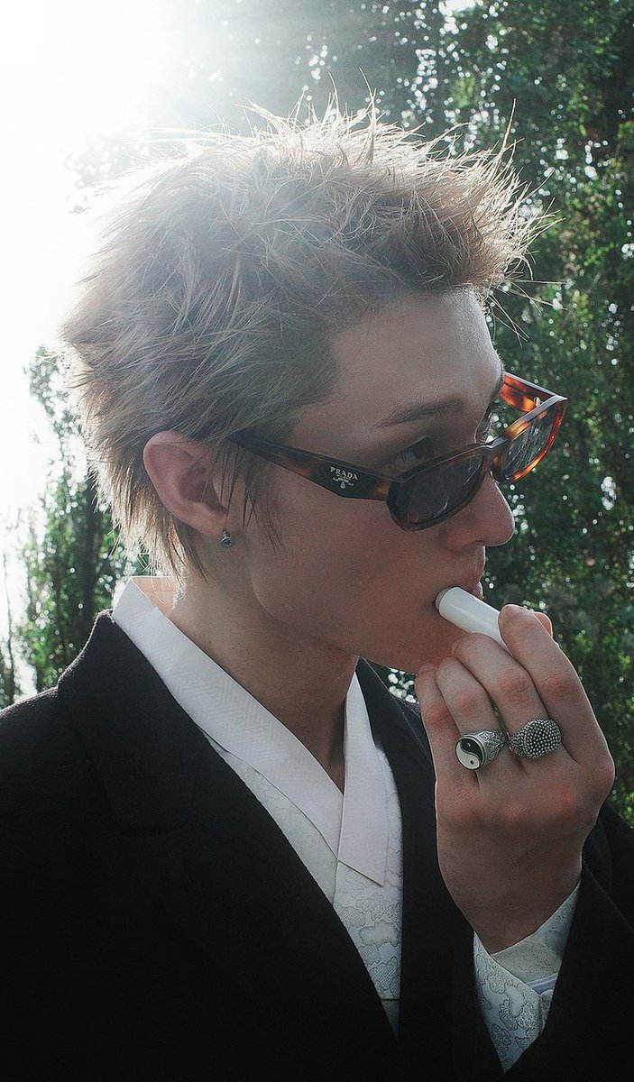 Kari :3 tweet media