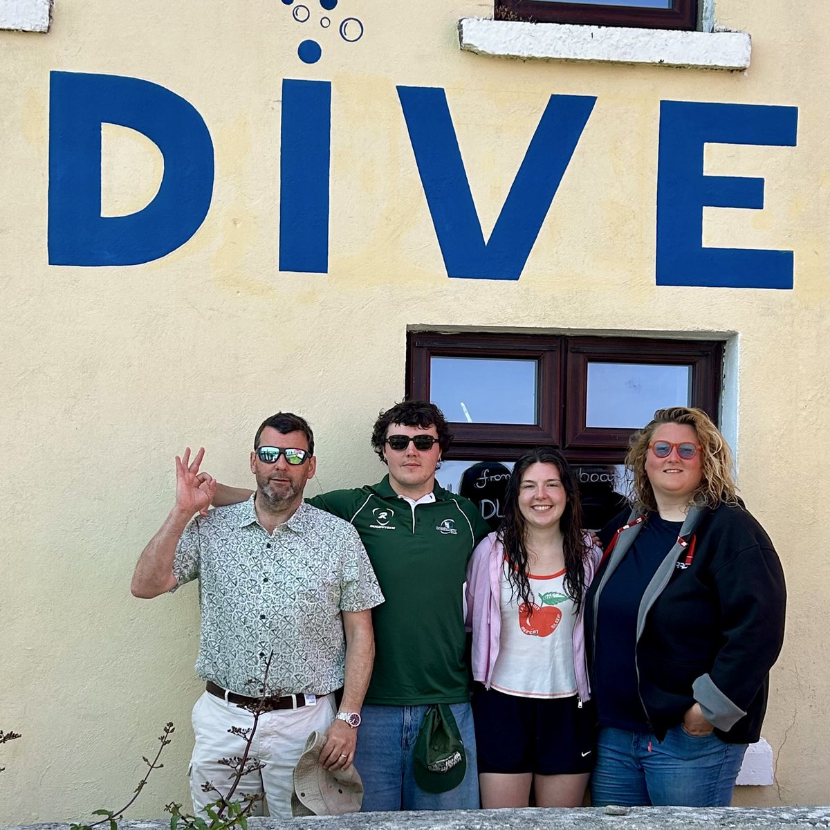 DiveAran tweet picture