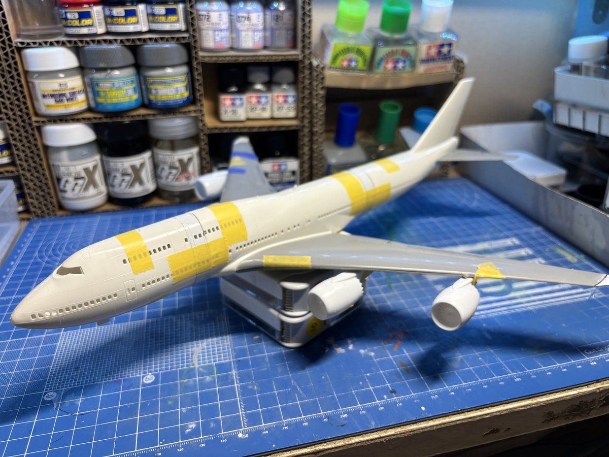 danbolsagyodai's tweet photo. #旅客機プラモフェスin羽田26
自分も悩んだ末にエントリーしました。初めての展示会で緊張…
せっかくの羽田開催ということで、羽田に来るあのデカい飛行機を試行錯誤しながら制作してます。ある程度制作の目処はついたものの、開催まであと4ヶ月…間に合うように頑張って進めます〜

#旅客機プラモ https://t.co/C6eSjP4eX4