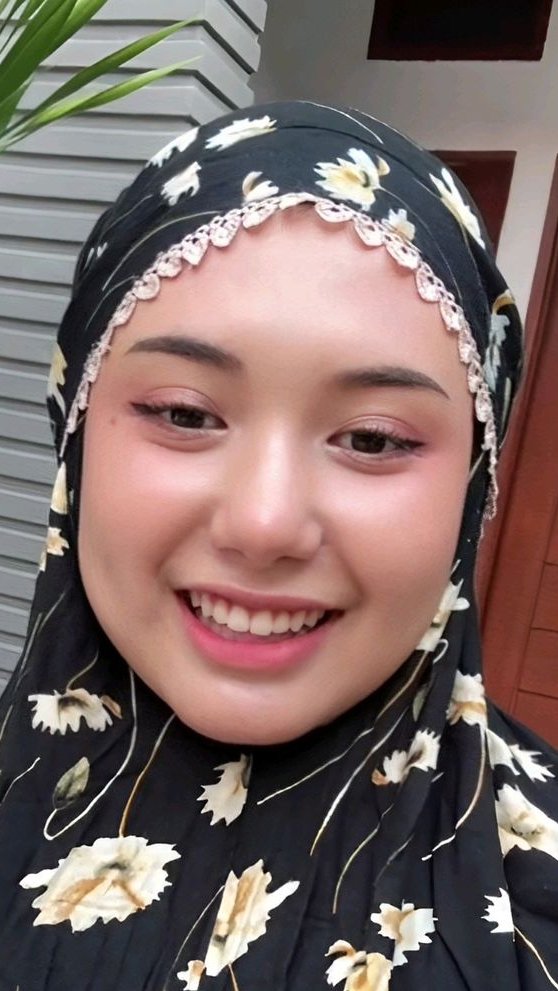 komviral_'s tweet photo. uhh muka alysaaa https://t.co/iPVHxXCOaD