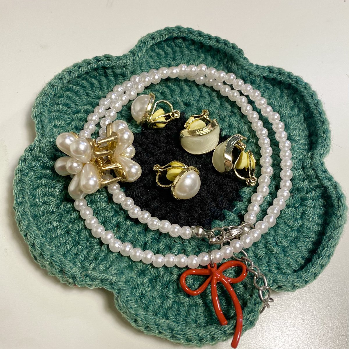 Domodomoby_m's tweet photo. Pre-Order 2-3 Days

Crochet flower coaster 

89.- / 1 pcs

Color : Green, Red, Black, Pink (custom)

#Domodomoby_m #ชุมนุมนักถัก #โครเชต์ #crochet https://t.co/QzUdGu8oc5