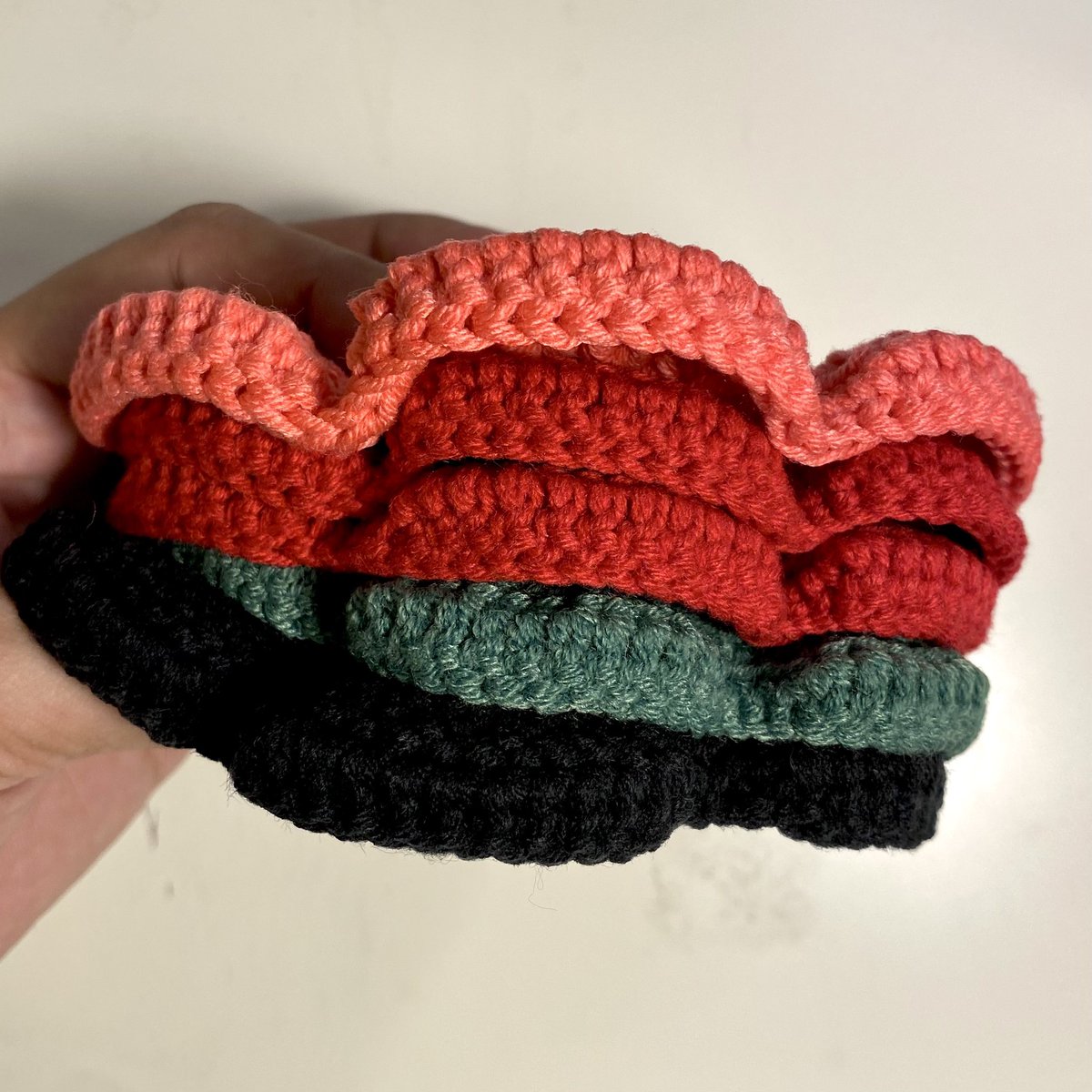 Domodomoby_m's tweet photo. Pre-Order 2-3 Days

Crochet flower coaster 

89.- / 1 pcs

Color : Green, Red, Black, Pink (custom)

#Domodomoby_m #ชุมนุมนักถัก #โครเชต์ #crochet https://t.co/QzUdGu8oc5