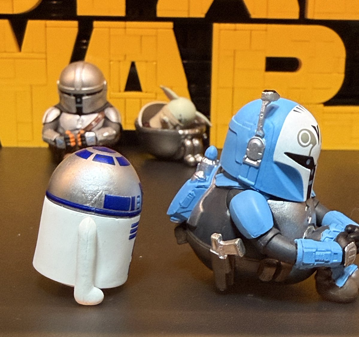 sw1769's tweet photo. このボカタンホルスター逆。
r2足逆なんじゃ?…… https://t.co/F4e8YYxd8c