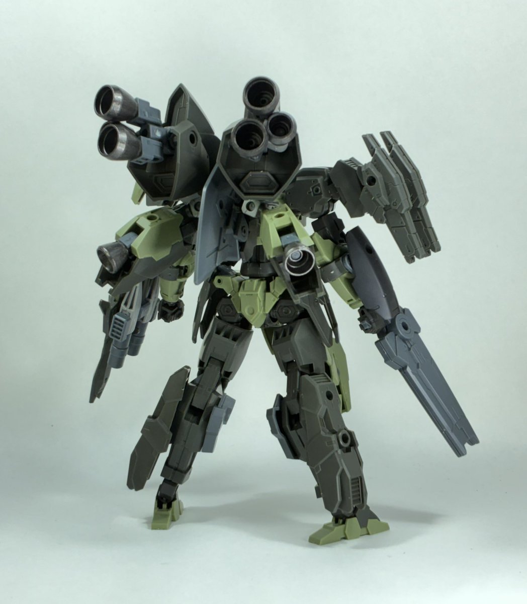ASPsiegfried901's tweet photo. #30MMCM2026
#30MMBF

ノヴァルヴブラスト

中長距離戦闘用に調整されたノヴァルヴ

射撃の仕様が異なる銃火器を複数装備することで状況に応じた戦闘を行うことが出来る。
また全身に配置された推進機関により機動力を向上させ戦闘を優位に進める。 https://t.co/RiIZJk448o