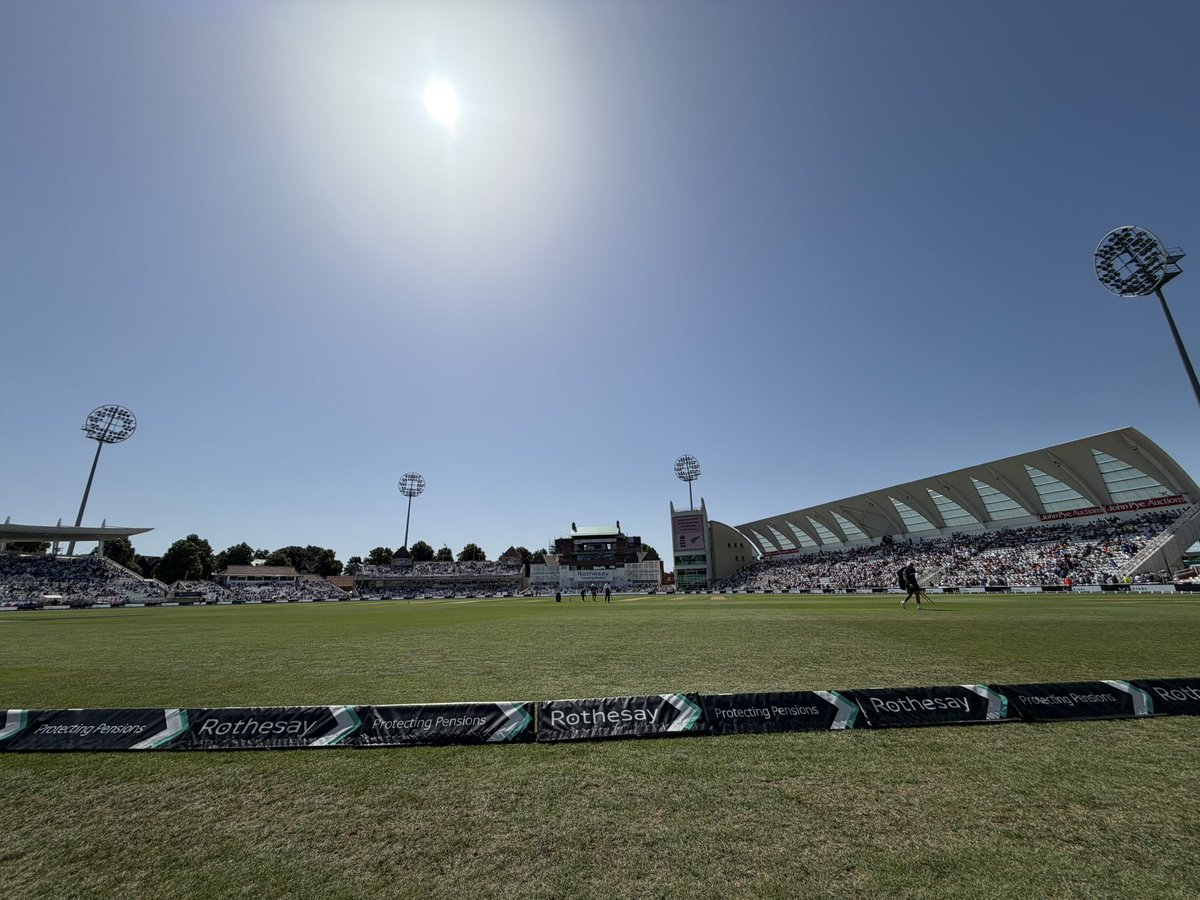 iAmKudaMaynard's tweet photo. England v New Zealand 🏏 📸… 

Adding international test cricket to the growing glowing list of ‘the little boy from Zvishavane on the big stage’. 

Am a well done 🥩 after this though 🥵 ☀️ https://t.co/hzEzIolvhN