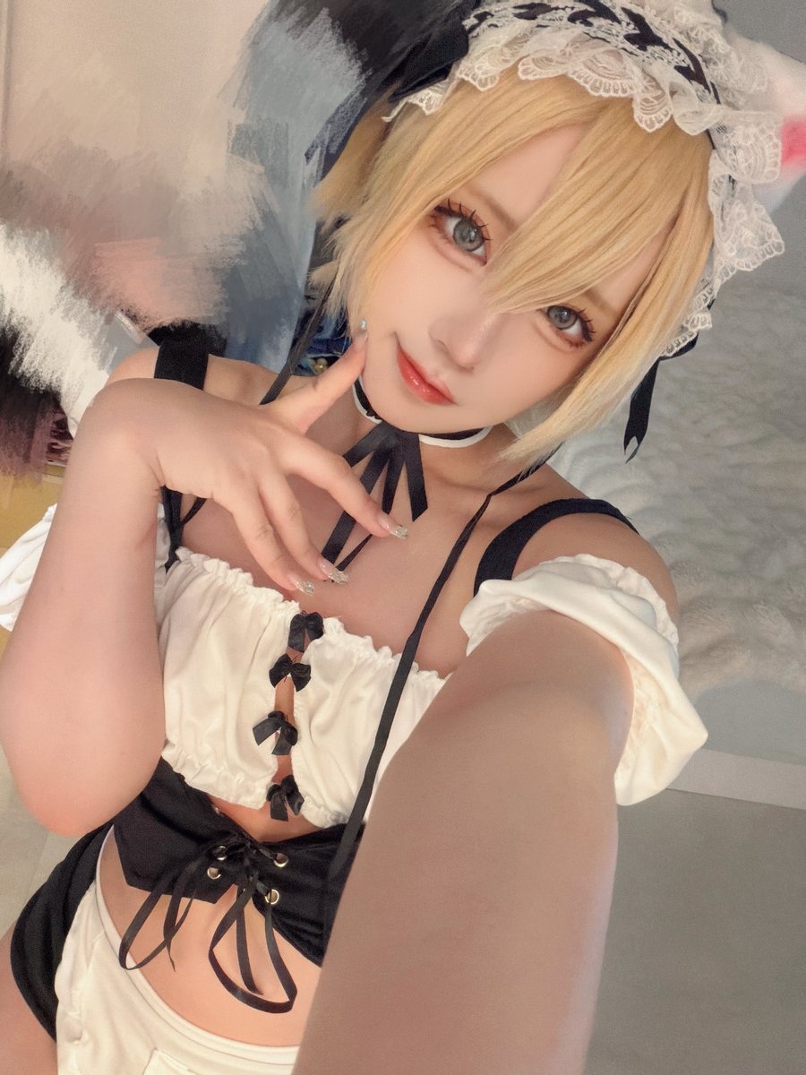 kuroma_cos_'s tweet photo. ファンティアに投稿しました！
「メイド服が性癖と気づいた日」 
https://t.co/byQYzCfIvG https://t.co/y6HmArxObJ