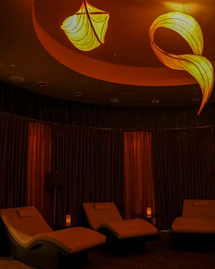 ipbiloxi's tweet photo. The ultimate relaxation awaits at Senses Spa &amp; Salon. 💙 https://t.co/30wb7u9Ocx