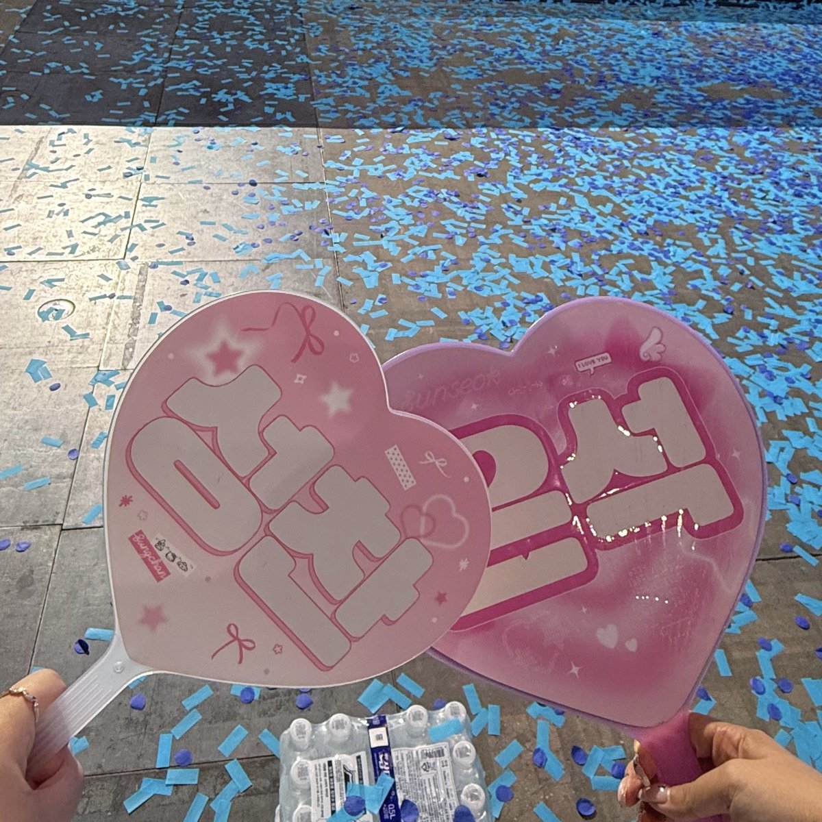 scgogoz's tweet photo. 오랜만에 무대봐서 좋앗어욤 ♡😳♡ https://t.co/ebKYeKzT5d
