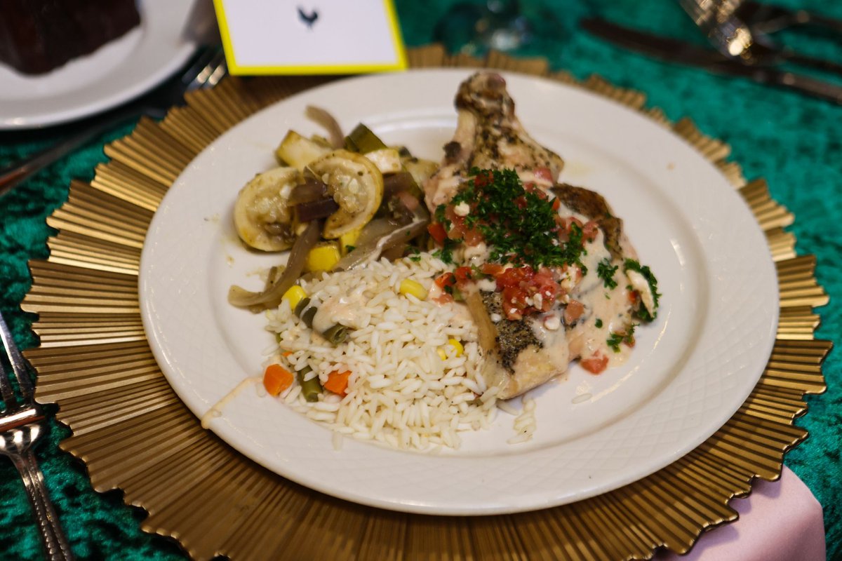 prosperbham's tweet photo. Our Summer Soiree: Celebrating Five Years of Prosper may have come and gone. 

One thing that hasn't is our memory of the AMAZING food from our friends at Happy Catering.

Do yourself a favor and schedule your next catering, big or small with them. https://t.co/v2vQshK8qD https://t.co/6ZBqRsygLQ