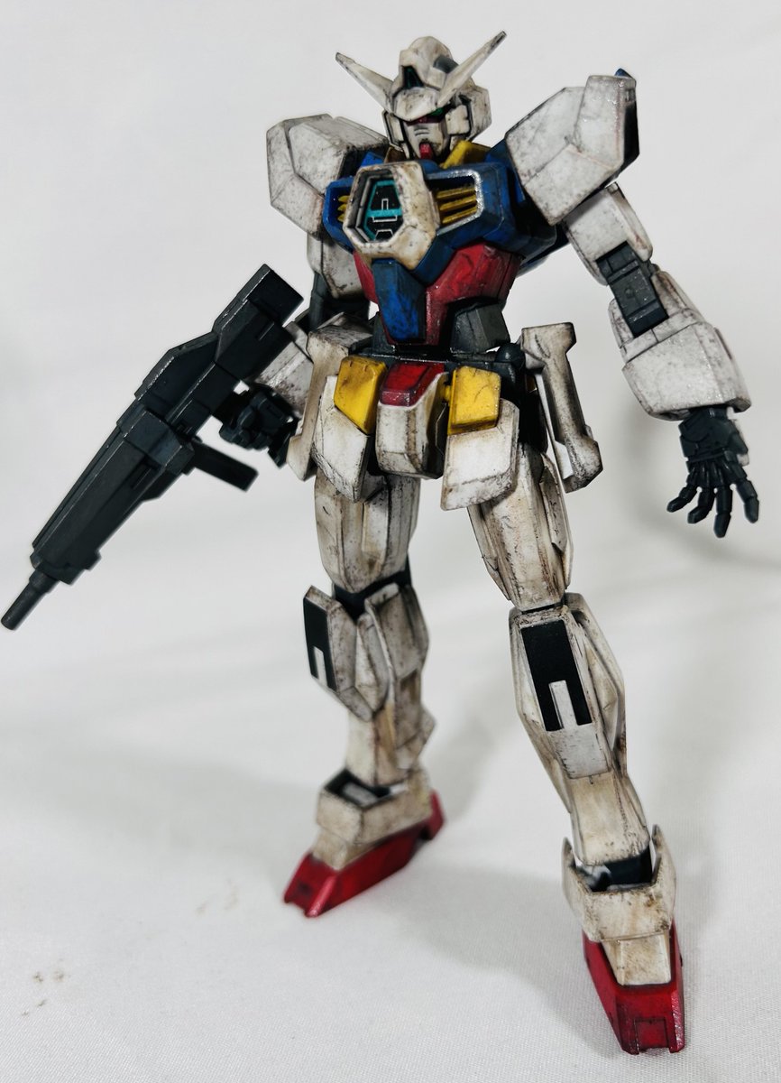 Azufred08's tweet photo. #プラいも鑑賞会
#ガンプラ

プラいも鑑賞会用に製作！
らいだーJoeさんのスポンジポンポンとお気楽汚しをベースにポンポンしまくっりました！
AKインタラクティブのウェザリングペンシルも初めて使ってみたのですが勝手がわからずお絵かきしただけでした！要勉強です！がんばります！

汚れや剥げの理解度をもっと上げるを目標にがんばります！