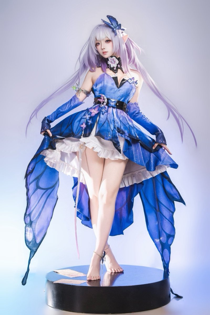 usadango27's tweet photo. キャストリス🦋ドレス https://t.co/xyakZCPe7l