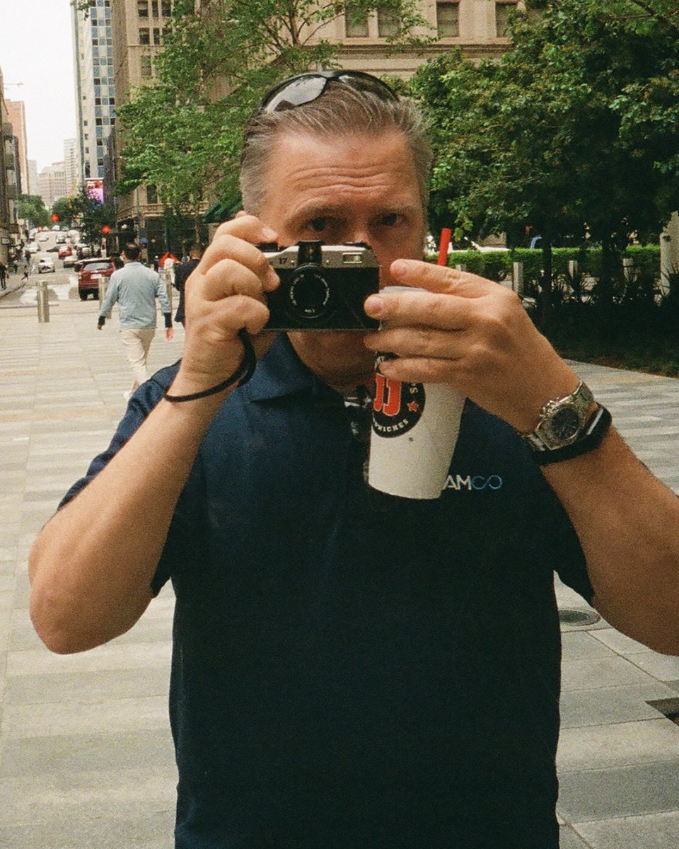 MrHolga's tweet photo. Somewhere in @ATTDistrict in downtown Dallas, Texas with my Pentax 17 35mm half frame camera. Please ignore the soda cup. They have yet to like any of my posts.

#filmphotography #pentax17 #filmtography #photography @jimmyjohns #jimmyjohns https://t.co/drfFHyEHKd