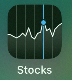 sofivneumann's tweet photo. What if Apple updated their stocks app icon to show how their own stock performed the day before? 🍎 https://t.co/02djLv9ciZ