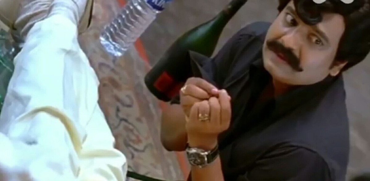 tis_Pops's tweet photo. : பேபி-க்கு மாத்திரை பொடி பண்ணிக் குடுத்தோம்.

~ யாரு பேபி?

: நான் தான், என் wife என்ன பேபி'னு தான் கூப்பிடுவா. https://t.co/JKoI6CC9fQ