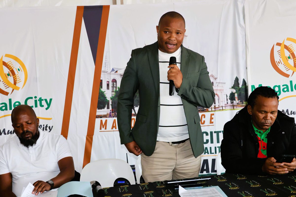 MayorSele's tweet photo. 🔔PUBLIC NOTICE: MAYORS FESTIVAL OF OPPORTUNITIES

The Mayors  Festival of Opportunities is a launchpad for young people to build brighter futures.

Bringing together government departments, development agencies&amp; the private sector, the festival gives young people access to https://t.co/83QW5xNtf6