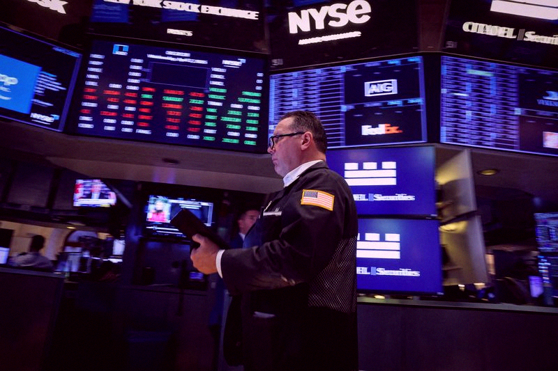 Don_Prosecco's tweet photo. History shows bull markets usually end when interest rates are high, not with the current economic setup, according to Citi.

$SPY $QQQ https://t.co/6efOYjYoIO