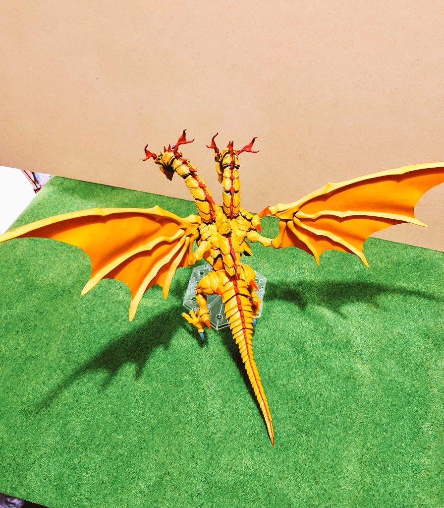 CFasJpf4REJ37ba's tweet photo. 【2ヘッドドラゴン】
馬鹿な、闇の世界のボスモンスターである
コイツが何故こちらの世界に⁉️
「闇を氾濫させ、この世界を消し去るのだ
何もかも消えてしまえー！
ファファファ…
死ねい、光の者ども!!」
#FF3
#30MF
#30MFモンスター図鑑
#ドゥローワイバーン https://t.co/xdswsbADCK