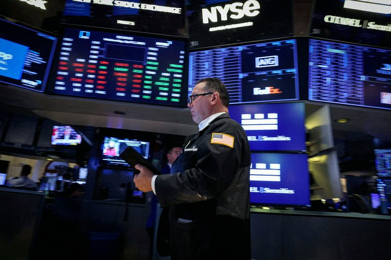 CeliaMas_'s tweet photo. History shows bull markets usually end when rates are high—not in today’s climate, says Citi.

$SPY $QQQ https://t.co/bPyZgjPvIV