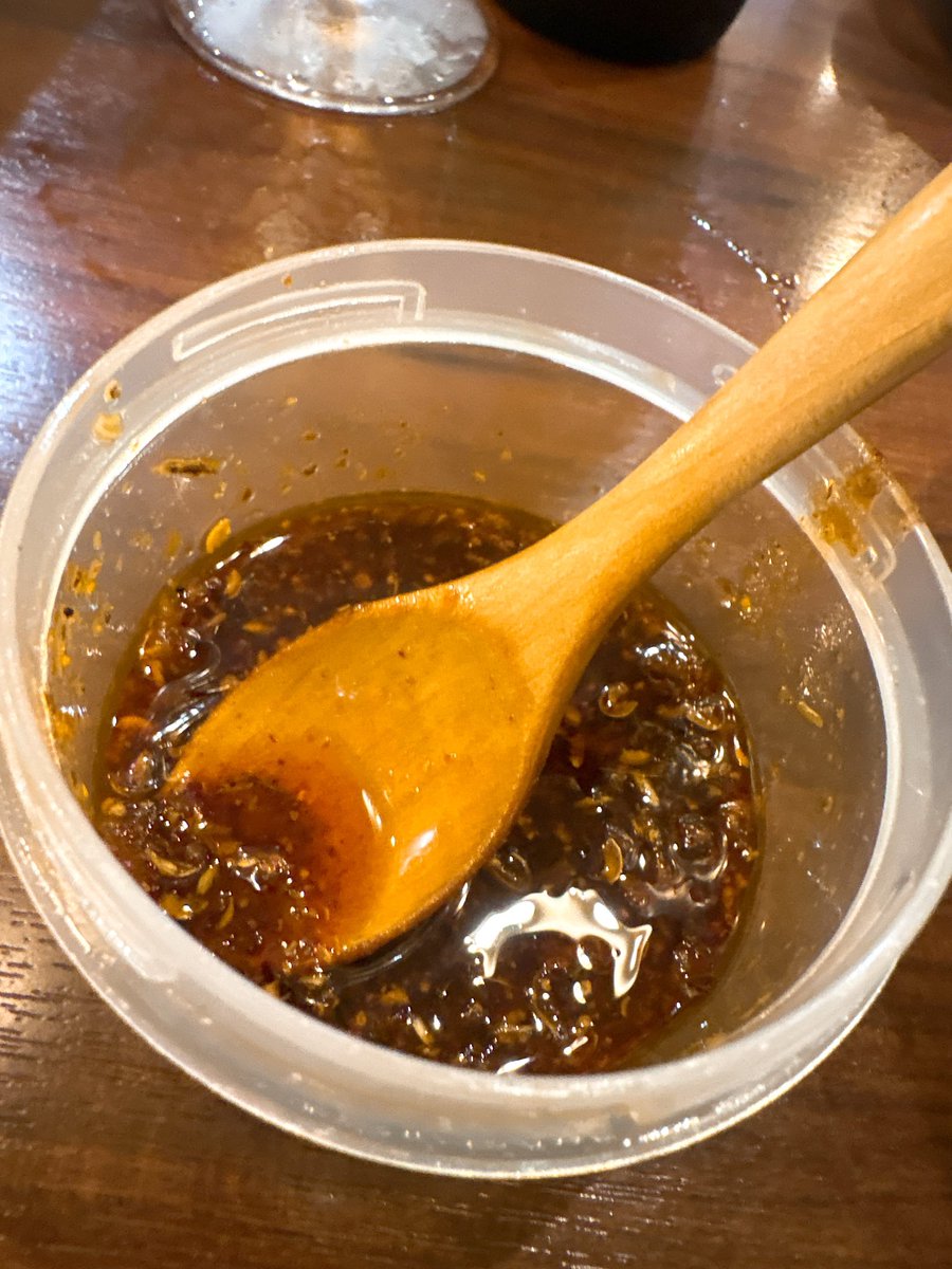 masakichi_d's tweet photo. 会社帰りに元部下達となななな〜🎶
#七七家
限定冷やし坦々麺‼️
キンキンに〆られた麺がうめーぞ😍
味変のラー油ぶっ込んでさらにうめーぞ！
具材も豊富で視覚もうめーぞ！
いつも通りの煮豚チャーシューも最高よ！

最近のノンアルはうめーぞ🍺 https://t.co/87Bx4c9qj5