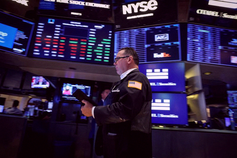Arabic_Bard's tweet photo. History shows bull markets usually end when rates are high — not in the current environment, according to Citi. 📉 $SPY $QQQ https://t.co/oap5658PG5