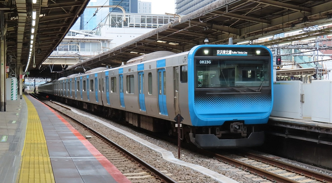 shimotan53's tweet photo. カナリアのE235がカッコ良かったので塗り替えてもらいました。 https://t.co/CDU4cwcfqj