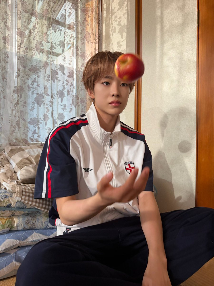 talknocat's tweet photo. 진짜아므생각없어보임 모옹…하다 https://t.co/7FFbqbqBGN