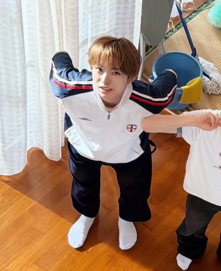 buuhit__'s tweet photo. 미치겟네진짜 https://t.co/KWmjOYZHN6