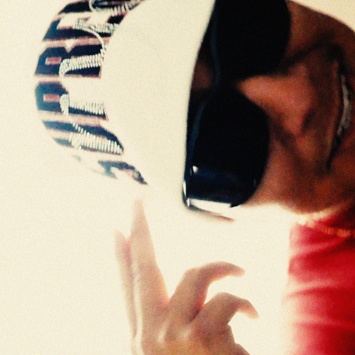ev47_'s tweet photo. Dis Side - OUT NOW 🕶️ https://t.co/0xVONQaG1y