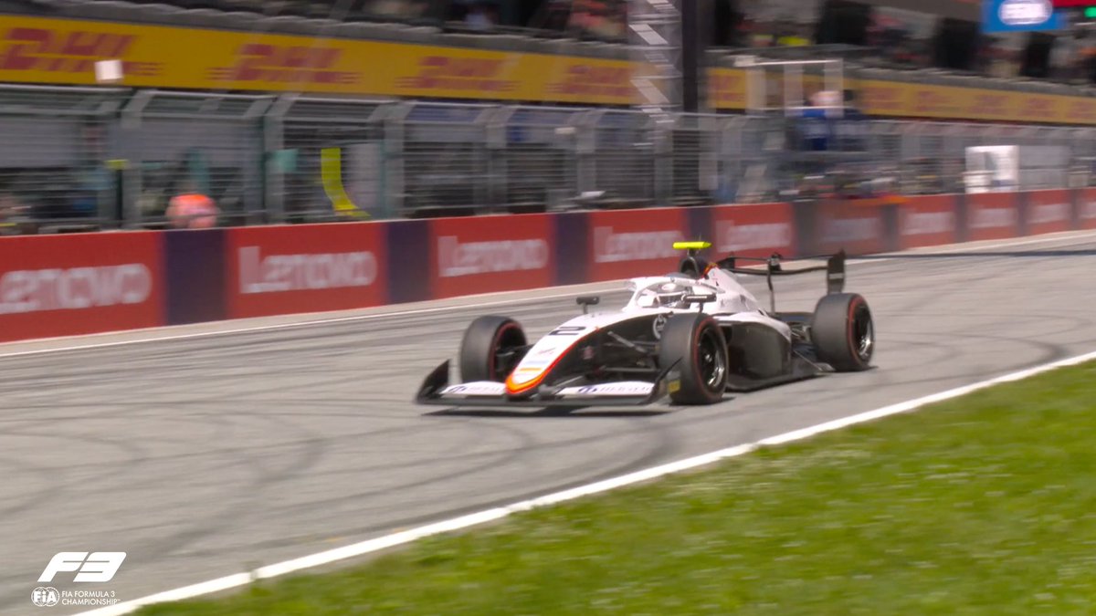 Formula3's tweet photo. The championship leader goes P2 👀

Ugo Ugochukwu just 0.015s off the time set by Hiyu Yamakoshi 🤏

#F3 #AustrianGP https://t.co/W2oWoadOPi