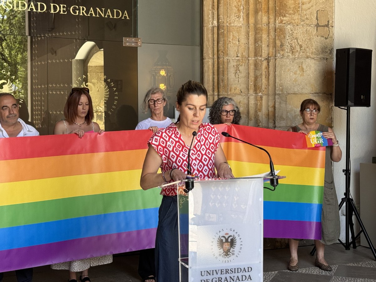viicsUGR's tweet photo. 📢 "Esta universidad alza la voz para afirmar que los derechos de las personas LGTBQIA+ son absolutamente innegociables"

🤝 El Manifiesto #OrgulloUGR2026 defiende una universidad inclusiva y orgullosa de su diversidad

📲 Información completa: https://t.co/9p9TkuNkAz https://t.co/aGDX4roZzL