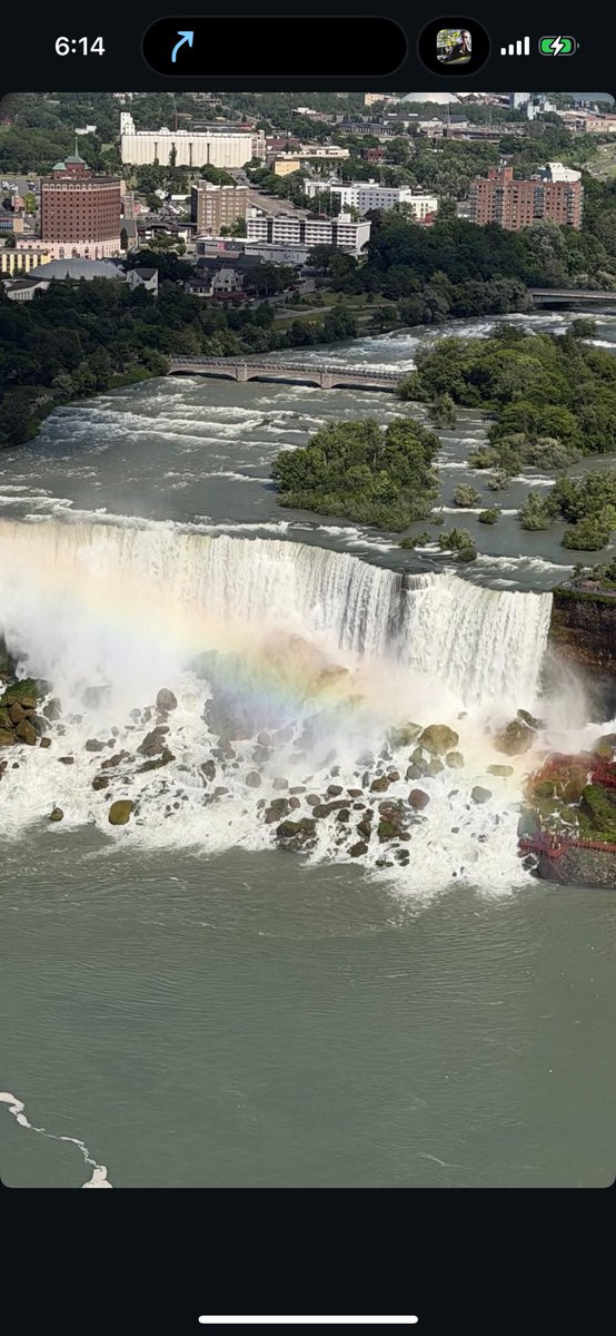daysheion's tweet photo. niagara falls 🌈 https://t.co/yAncLxUzfu