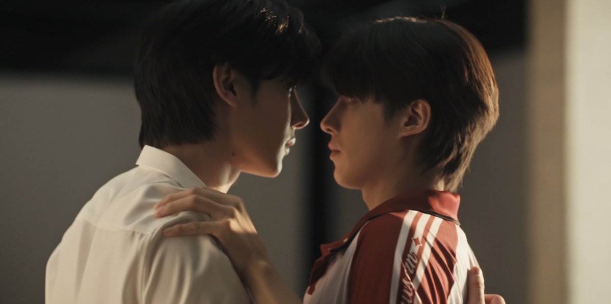 DBTE_iQIYI's tweet photo. ไม่ต้องมองพื้น... มองพี่ก็พอ

DBTE RULES EP1
#อย่าขอพี่เจนEP1 https://t.co/8WFrthjK8P