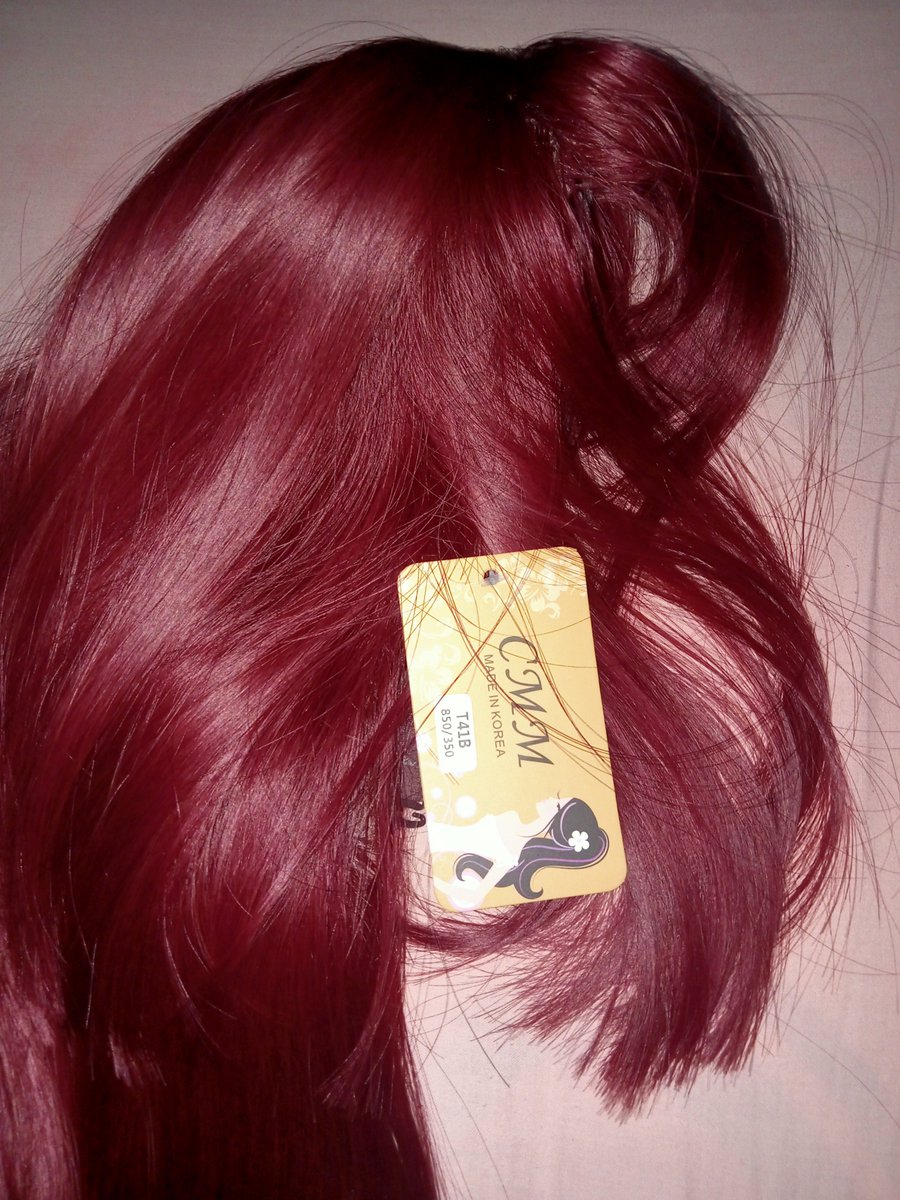 zcleleyaa's tweet photo. #wts wig hime cut red wine 60-65 cm, new masih ada tag nya (210k) nego tipis https://t.co/C5YxfFNIVf