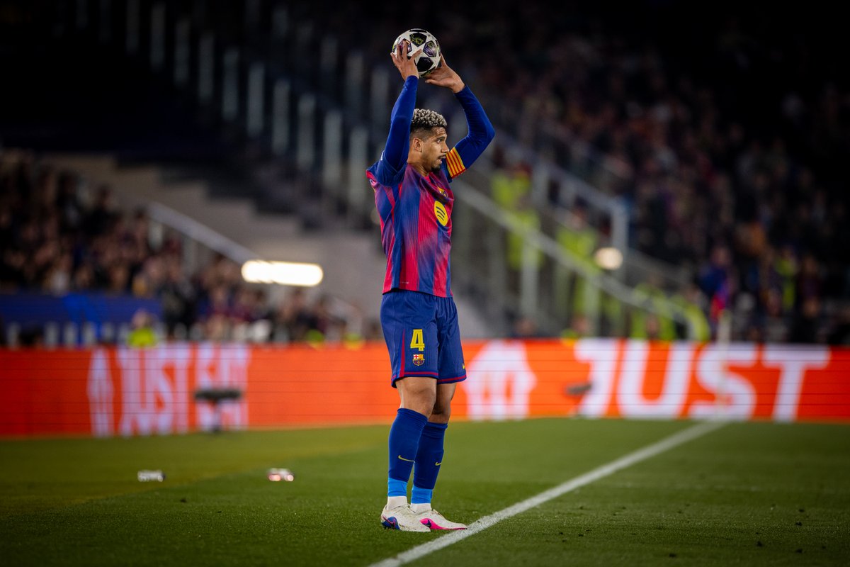 FCBarcelona_es's tweet photo. 🌎 𝗠𝗨𝗡𝗗𝗜𝗔𝗟 𝟮𝟬𝟮𝟲

📅 Kounde disputará hoy (21:00h) su tercer partido de la fase de grupos del Mundial 2026 con Francia ante Noruega.

📅 Lamine Yamal, Eric Garcia, Pedri, Gavi, Cubarsí, Dani Olmo, Ferran y Joan Garcia disputan esta madrugada (2:00h) su tercer partido de la fase de grupos ante la Uruguay de Araujo.

📅 Hamza Abdelkarim disputará esta madrugada (5:00h) su tercer partido de la fase de grupos con Egipto ante Irán.
