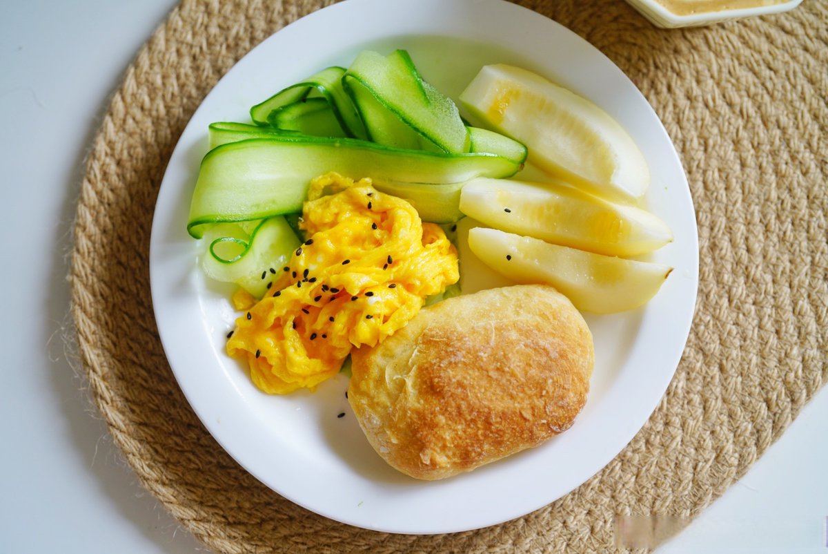 Vaun tweet media