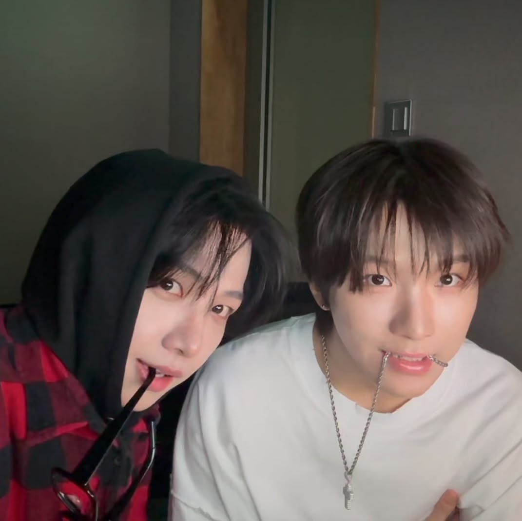 Tung2_2's tweet photo. 운명이죠? https://t.co/4Z2x762R8h