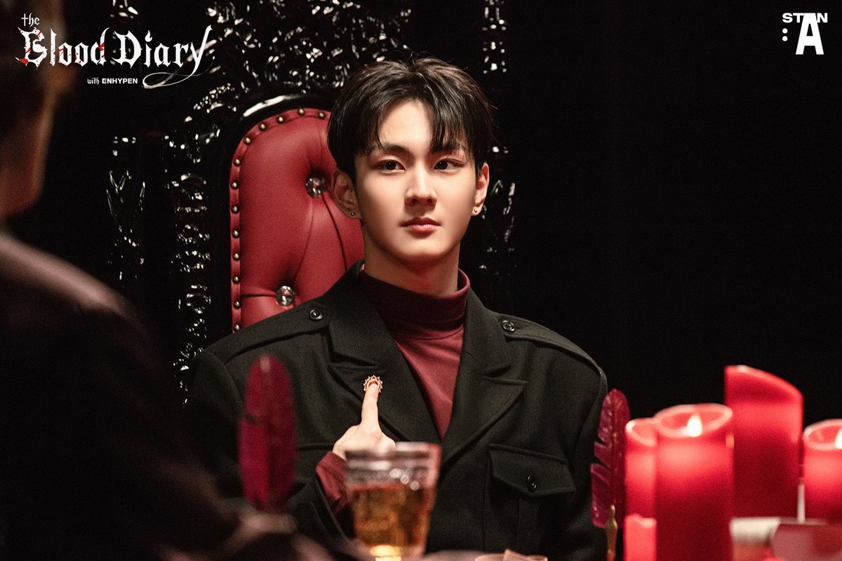 jungways's tweet photo. Episode 7 of <Blood Diary> has been
released on the STAN:A video podcast channel

Let me pick just 3 reasons why Episode 7 is fun to tell you about
1. The garden
2. Jay
3. Jake
EP.7 Watch now on YouTube https://t.co/F2kNQftyzl https://t.co/wVMASfVtAl