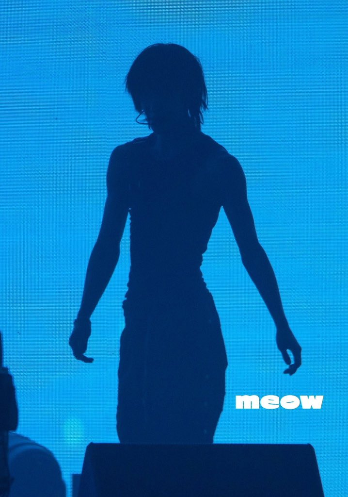 wonbinlovr's tweet photo. Wonbin that body of yours is absurd https://t.co/RG1jfi6OKo