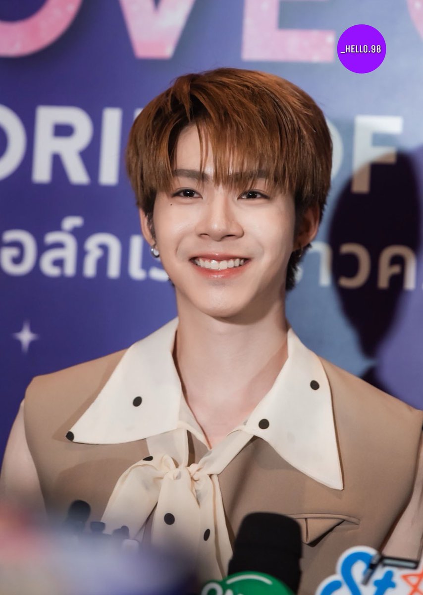 Hello98_th's tweet photo. “เน็ต-เจเจ”  ละมุน 💓ในงาน LOVE GALAXY : Stories of Love Universe 💫 

#SiamParagonxPraewxNetJJ
#SiamParagonLoveGalaxy 
#SiamParagonPride2026 
#NetJJ https://t.co/Qqzhov2949