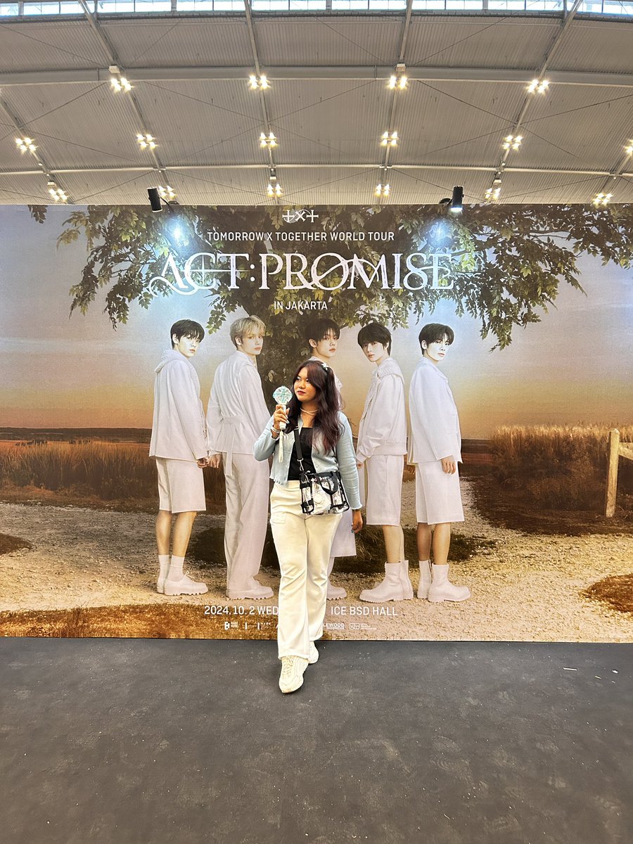 zerooclock7__'s tweet photo. Txt Act Sweet Mirage 2023 (maap yhh g prepare)
Agustd 2023 (ga nonton, cuma ke venue)
Fate+ 2024 
Act Promise 2024
next Arirang in jakarta >> https://t.co/jxwIrc0HNi