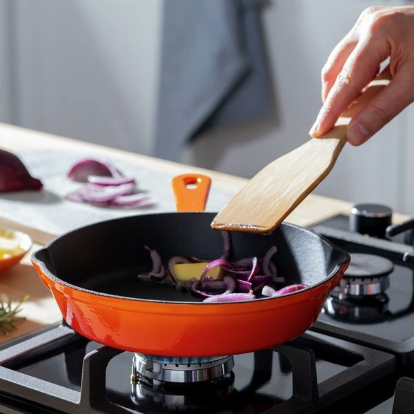 misstiffnoir's tweet photo. I just received Buy Habitat 19.5cm Cast Iron Frying Pan - Orange | Frying pans and skillets | Argos from al_rick Look who knows how to treat a lady well!! Thank you babe 
https://t.co/Rxkj8KEHXH #Wishlist #Throne https://t.co/NB4Rmds0n9
