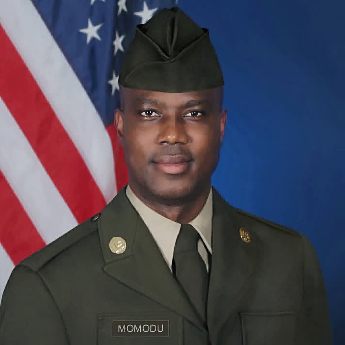 GuyMr10's tweet photo. Nollywood Actor Joseph Momodu officially becomes a Specialist (SPC) in the US Army 

Hearty congratulations to him 🫡❤️🇺🇸🥇 https://t.co/MaleTAvvmu
