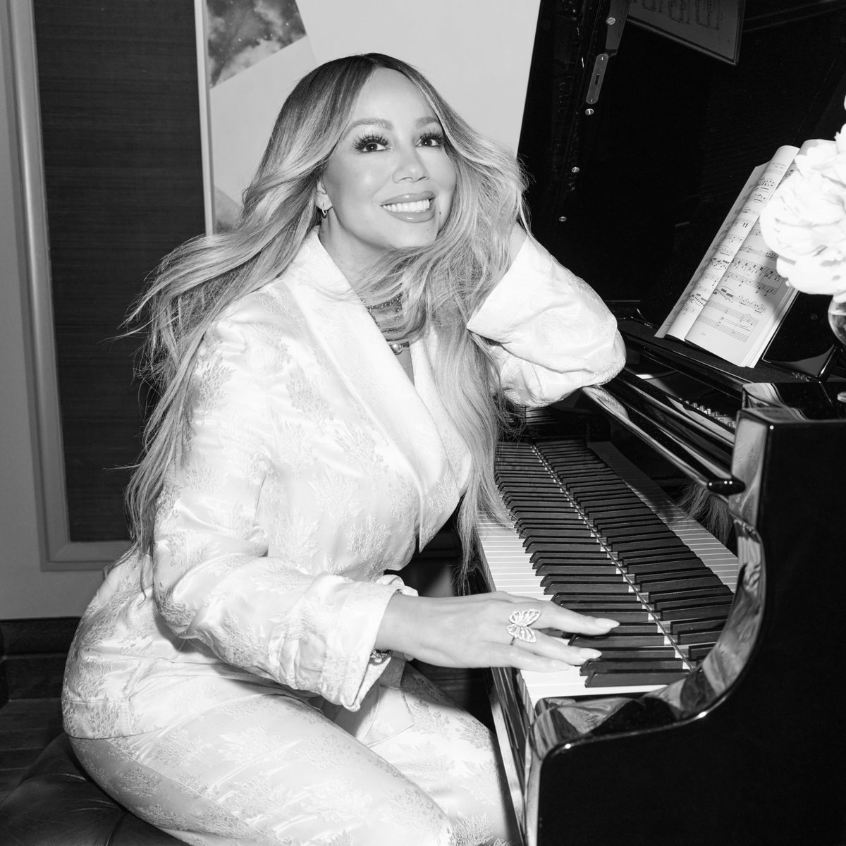 chartmariah's tweet photo. Tricky Stewart, who worked extensively with Mariah Carey in the late 2000s, praises her:

“The most prolific songwriter I've ever sat with. One of the best producers I've ever co-produced with. She taught me how to not waste space. That was one of the finer times of my life”. https://t.co/ygtSP6U0Z2