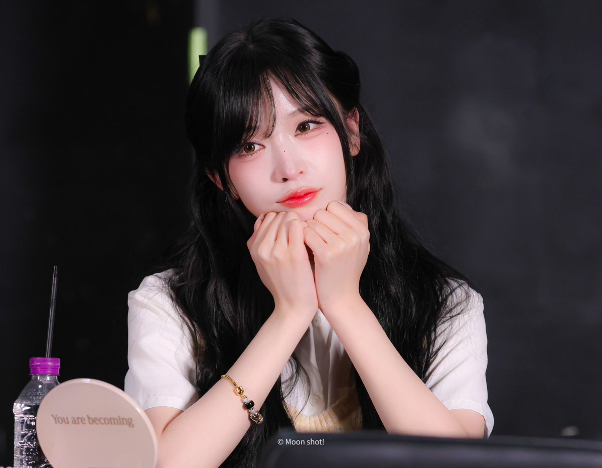 Moonshot_0130's tweet photo. 260626 오늘세상에서제일귀요움
#빌리 #Billlie #하루나 #HARUNA #ハルナ #はるな https://t.co/xeXNBhvjUE