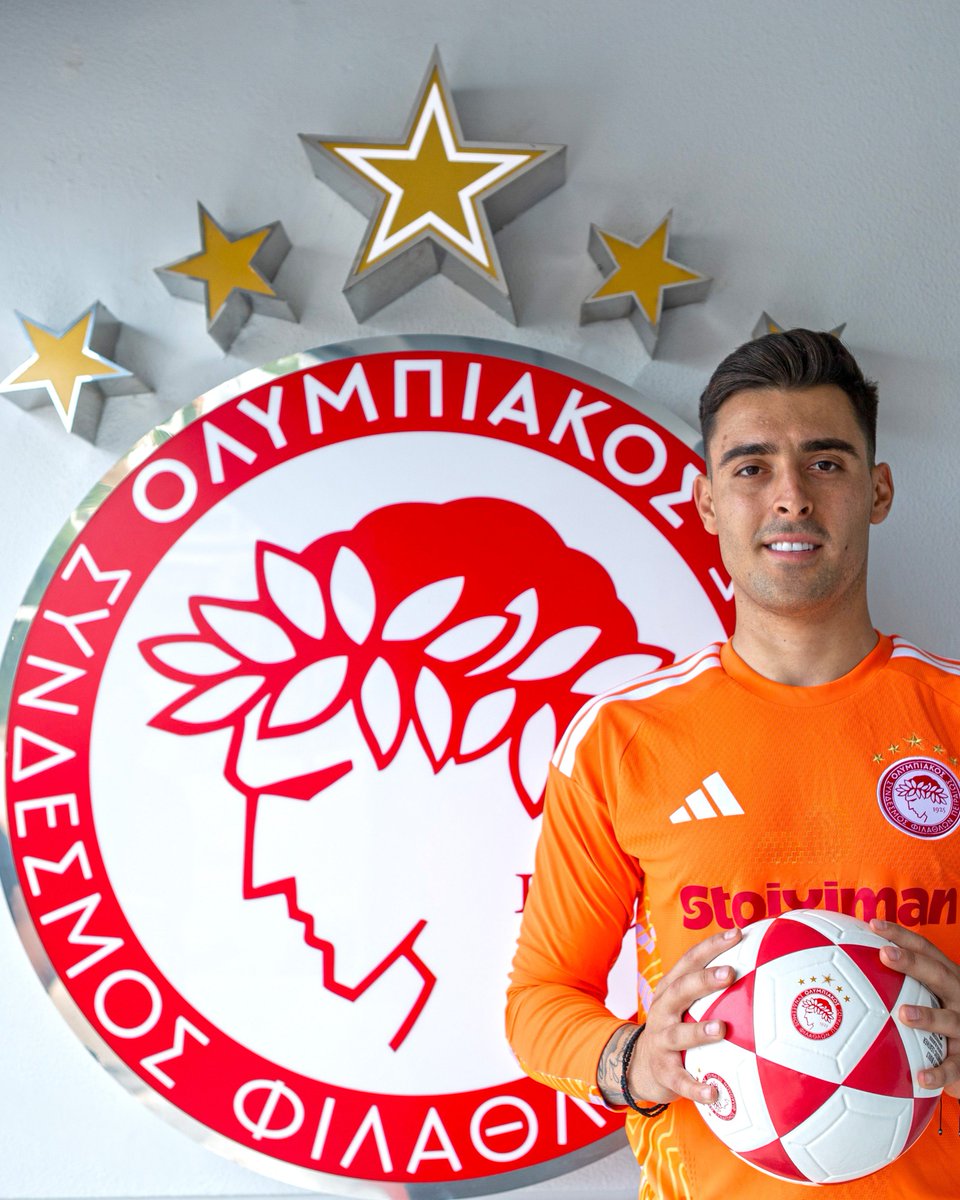 RedSeaPodcast's tweet photo. ⚽ | After 6 years, Dimitris Stournaras returns to Olympiacos!
Welcome back! 🔴⚪
#OlympiacosFC #Stournaras https://t.co/v3pzjfEiXj