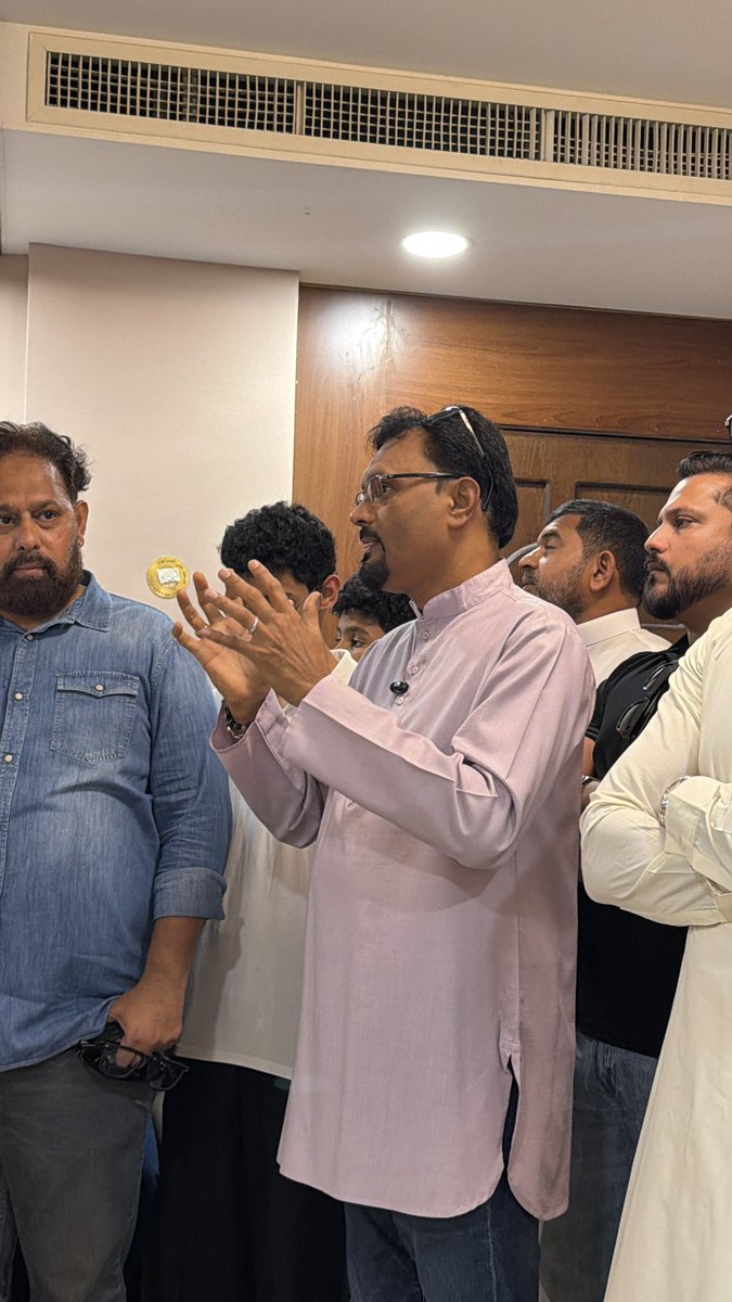 rilwan_husain's tweet photo. 📍 Dammam Stands United. 💛❤️

One gathering.
One voice.
One demand.

Implement the NRI Ministry in Karnataka—without delay.

Millions of NRI Kannadigas are waiting.

#NRIMinistry https://t.co/0UtPINGsye